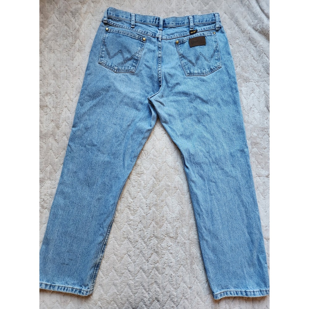 Wrangler 47MWZ Premium Performance Cowboy Cut Jeans Light Wash Mens 36x30 - Picture 3 of 6
